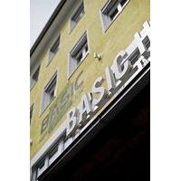 basic hotel innsbruck