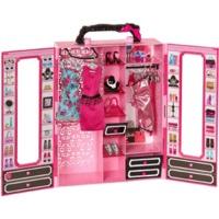 Barbie Doll\'s Wardrobe