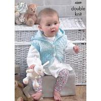 Baby Set in King Cole DK (4209)