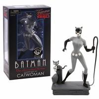 Batman The Animated Series Femme Fatales PVC Statue Black & White Catwoman EU Exclusive 23 cm