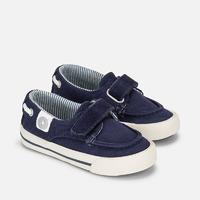 Baby boy boat shoes with riptape Mayoral