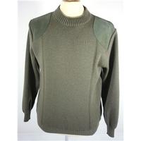 Barbour Size: Medium (38 chest) Bottle Green Casual/Countryside 100% Pure New Wool Jumper