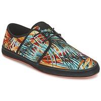 Base London SPAM 2 men\'s Shoes (Trainers) in Multicolour