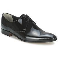 Barker GOLDINGTON men\'s Casual Shoes in black