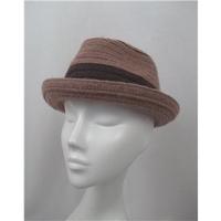Bailey of Hollywood ribbed hat size - Medium