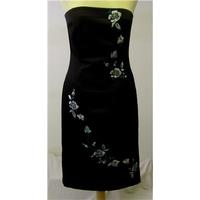 bay size 10 black strapless dress