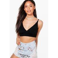 basic strappy back crop black