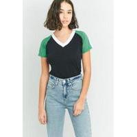 BDG Sporty V-Neck T-shirt, GREEN