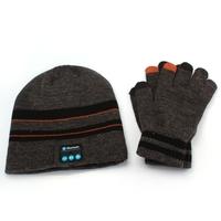 Best Collaboration Unisex Winter Soft Warm Hat Wireless Bluetooth Smart Cap Headset Headphone Speaker with Finger Screen Touch Gloves for Mobile Phone