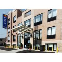 Bellerose Inn