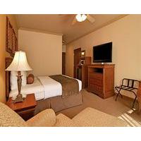 Best Western Plus Crown Colony Inn & Suites