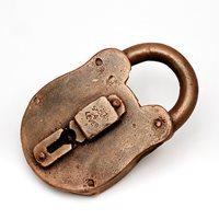 BELGIAN CHOCOLATE PADLOCK