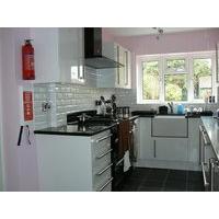 Beautiful Double Room In Professional House