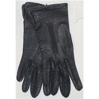 Bespoke - small - black - faux leather gloves