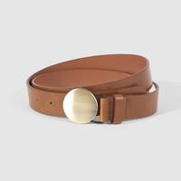 belt with round plaque buckle