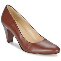 Betty London BRANDY women\'s Court Shoes in brown
