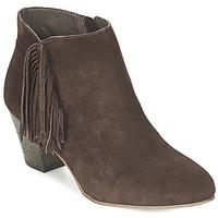 betty london fianide womens low ankle boots in brown