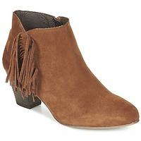 betty london fianide womens low ankle boots in brown