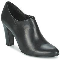 betty london ivelvet womens low boots in black