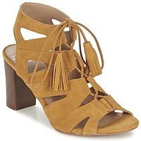 betty london evene womens sandals in yellow