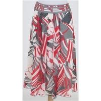 Betty Barclay, size 8 red & grey patterned skirt