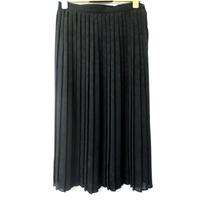 bhs size 18 black long skirt bhs size 18 black long skirt
