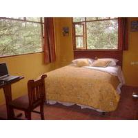 Biohostal Mindo Cloud Forest