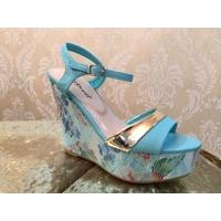 Billie Wedges Blue
