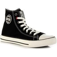 Big Star Czarne Wysokie T274027 women\'s Shoes (Trainers) in black