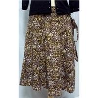 Billabong - Size: M - Brown - Calf length skirt