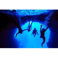 Blue Cave and Green Cave and Hvar Old Town Boat Tour with Lunch and Snorkeling from Split