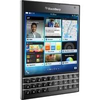 Blackberry Passport Black Unlocked - Refurbished / Used