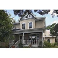Black Walnut Manor