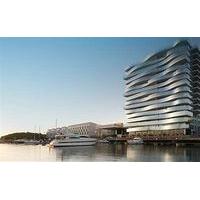 Blue & Green Tr&Atilde;&sup3;ia Design Hot...