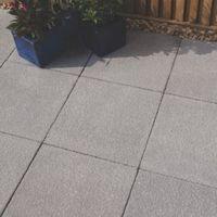 blue black textured paving slab l450 w450mm pack of 40 810 m