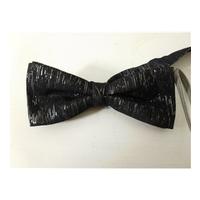 Black/Silver Lurex Bow Tie
