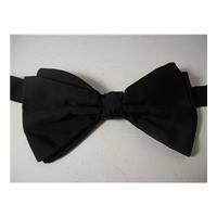 Black Bow Tie