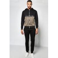 block hoodie with skinny joggers khaki