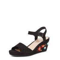 Black Embroidered Wedges, Black