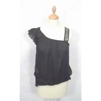 Black top with shoulder detail River Island - Size: 10 - Black - Sleeveless top