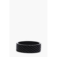 Black Ring with Etching - black