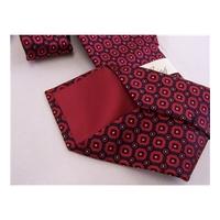 bnwt tie rack ruby red textured geometric silk tie