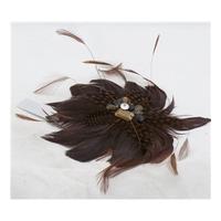 BNWT Mikey, brown feather hair comb