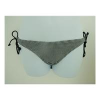 BNWT ONeil Black and White Check Size 8 Tie side Bikini Bottom