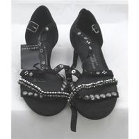 BNWT Debenhams, size 4 black wedge heeled sandals