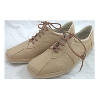 BNIB Rieker size 4 beige leather mix trainers