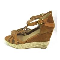 BNWT Radley Size 5 Tan Brown Suede And Leather Hessian Wedge Sandals