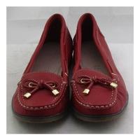 bnwt footglove size 55 red leather loafers