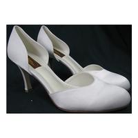 bnib meadows size 7 white heeled bridal shoes