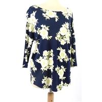 BNWT Marks & Spencer Size 8 Navy Blue and Cream Floral Top